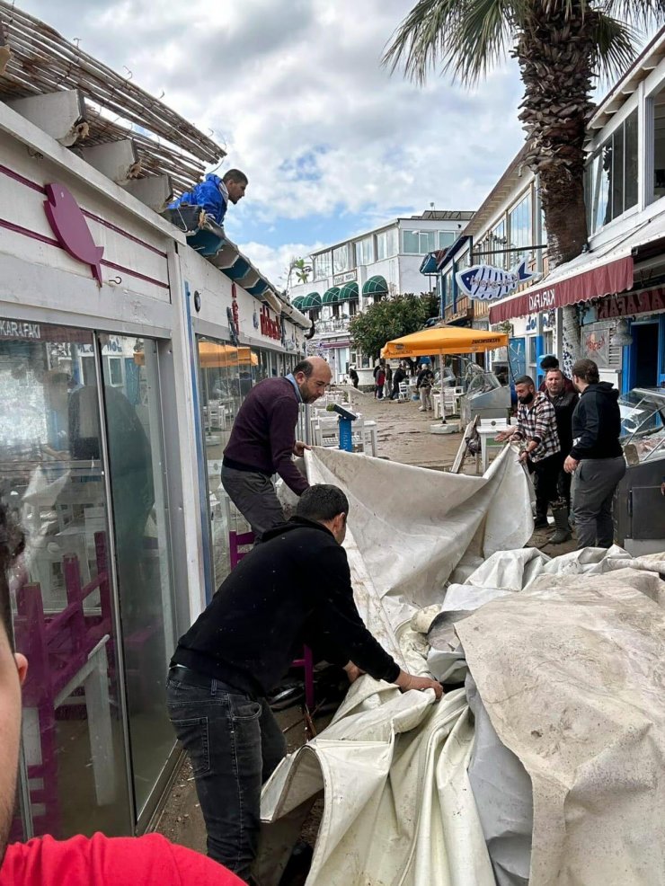 Bodrum'da fırtına etkili oldu