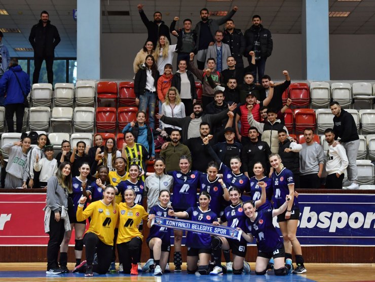 Konyaaltı Belediyesi Kadın Hentbol Takımı, Avrupa'da yarı finalde