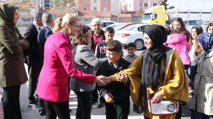 Depremzede kadınlara moral etkinliği