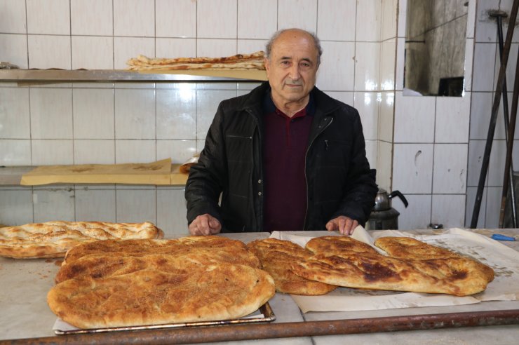 Ramazan'ın vazgeçilmezi haşhaşlı tahinli pide