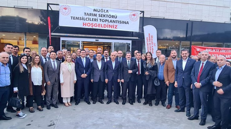 Bakan Kirişci, Muğla'da 'sipsi' çaldı (2)