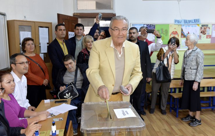 CHP'de 50 yıl sonra Baykal'sız ilk seçim