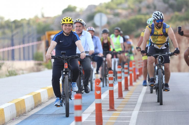 Kepez'den 30 kilometre bisiklet yolu