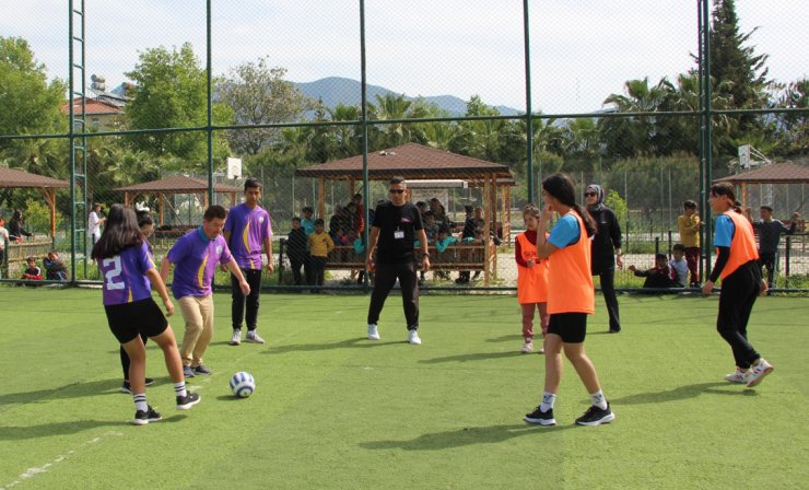 Kumluca'da DownFut İl Şampiyonası yapıldı