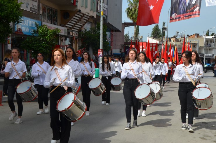 Serik'te Gençlik Yürüyüşü yapıldı