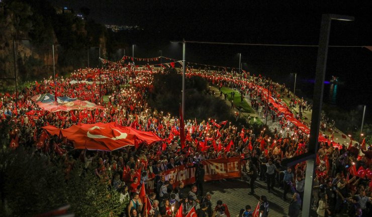 Antalya'da 19 Mayıs coşkusu