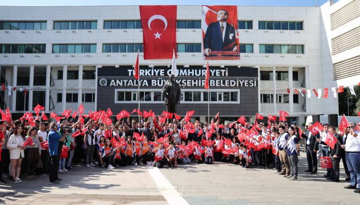 Büyükşehir'den 19 Mayıs töreni