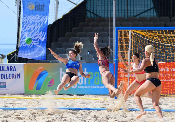 Avrupa Plaj Hentbolu Finalleri Antalya'da başladı