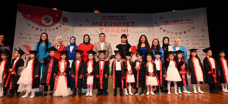 Kepez'in Nasreddin Hoca Kreşleri'nde mezuniyet sevinci