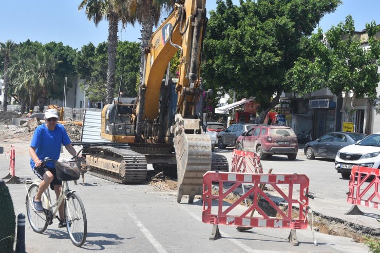 Bodrum'da yasak olmasına rağmen devam eden inşaat çalışmalarına tepki