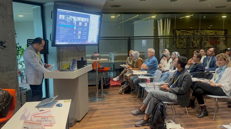 Alanya Üniversitesi'nde 'Mimaride çağdaş yaklaşımlar' konuşuldu