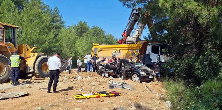 İş insanın öldüğü kazada hafriyat kamyonu sürücüsü tutuklandı