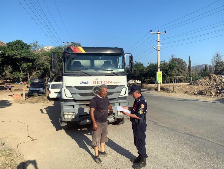 Bodrum'da hafriyat kamyonu ve beton mikserlerine ceza yağdı