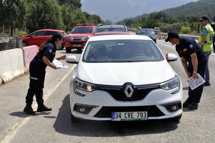 Muğla'da orman yangınlarına karşı broşürlü uyarı