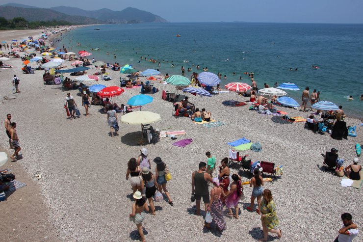 Bayram tatilinin gözdesi Olimpos, 'çöp'le doldu