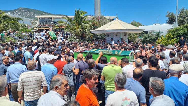 Kastamonu'da aynı aileden 1'i bebek 3 kişinin öldüğü kazada kamyon şoförü tutuklandı (2)