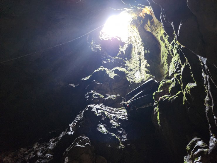 Mağarada bulunan Murat 124, Konya plakalı çıktı