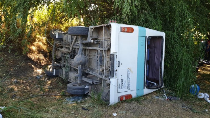 Afyonkarahisar'daki kazada hayatını kaybedenlerin sayısı 7'ye yükseldi