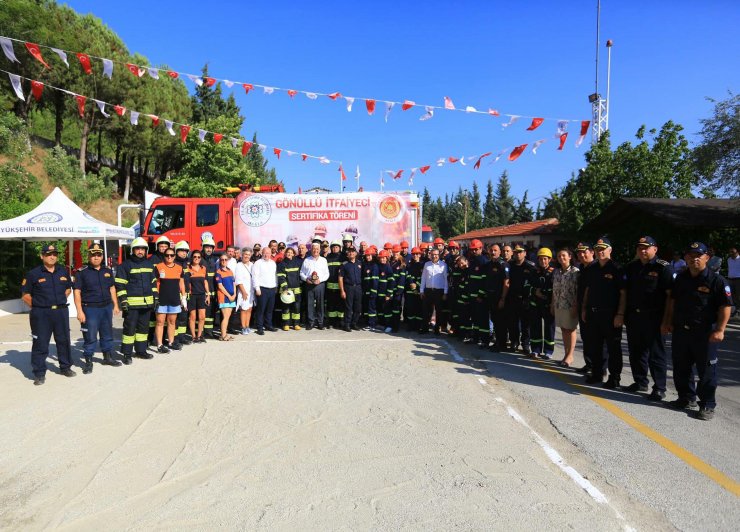 Muğla'da gönüllü İtfaiyeciler sertifikalarını aldı 