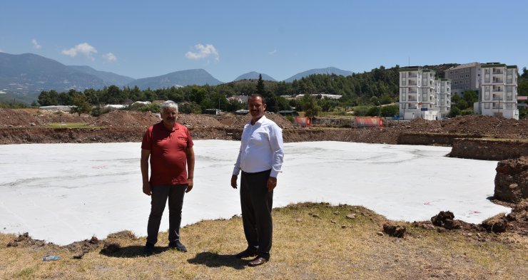 Kumluca'ya Gençlik Merkezi yapılacak