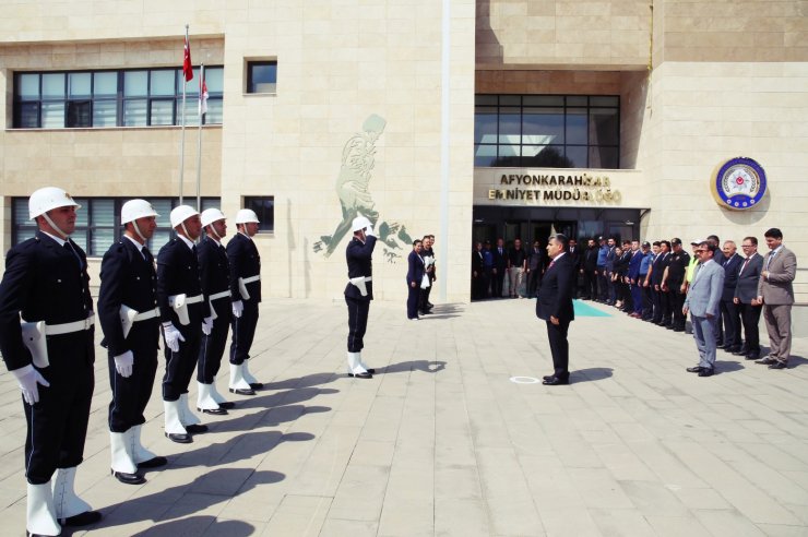 Afyonkarahisar Emniyet Müdürü Ay görevine başladı