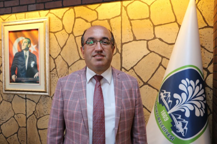 Sandıklı Belediye Başkanı, şarkıcı Gökçe'nin konserini iptal etti