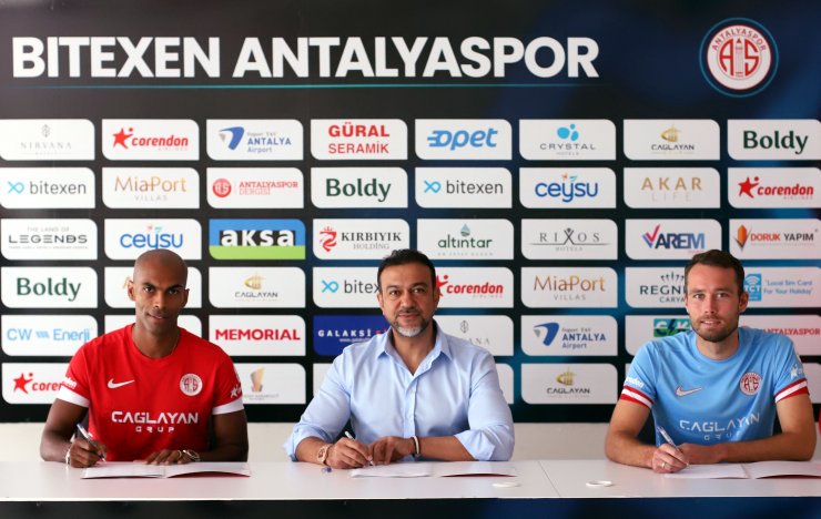 Sander Van de Streek ve Naldo Antalyaspor’da
