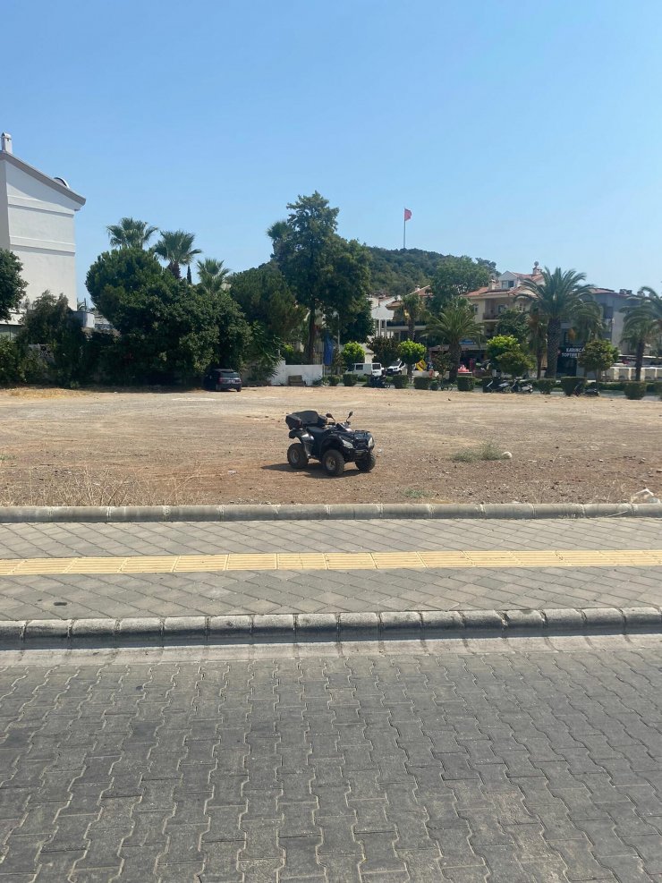 Marmaris'te ATV ile 'drift' yapan İngiliz turiste 20 bin TL ceza; o anlar kamerada