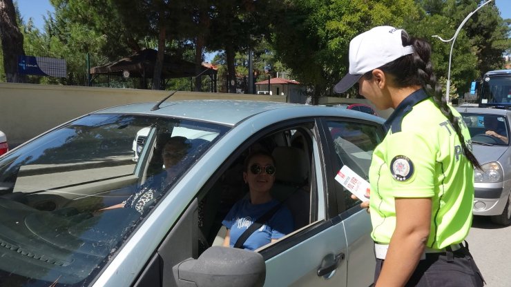 Burdur emniyeti sürücüleri uyardı 