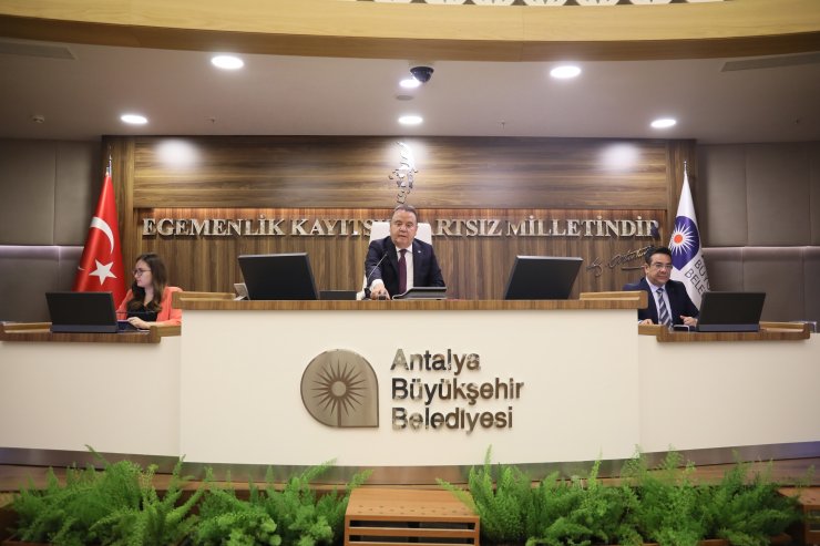 Büyükşehir meclisinden 'Atatürk' kararı